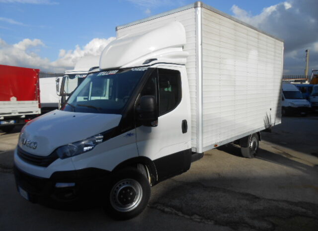 IVECO DAILY 35S18 pieno