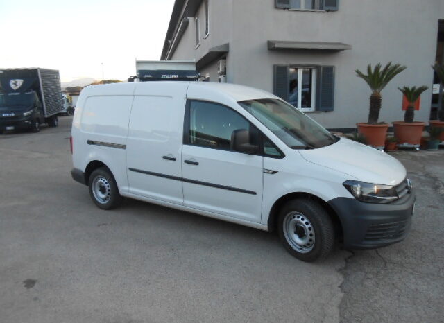 VOLKSWAGEN CADDY pieno