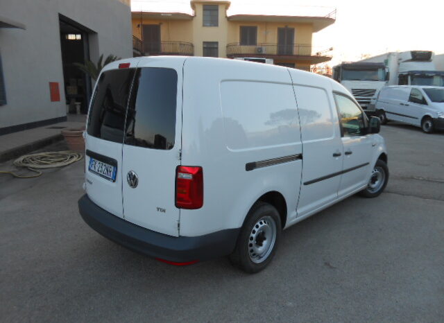 VOLKSWAGEN CADDY pieno