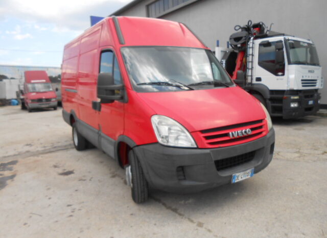 IVECO DAILY 35C15 pieno