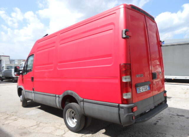 IVECO DAILY 35C15 pieno