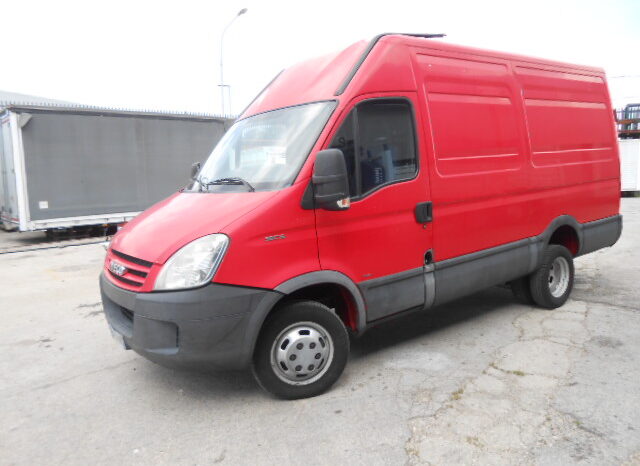IVECO DAILY 35C15 pieno