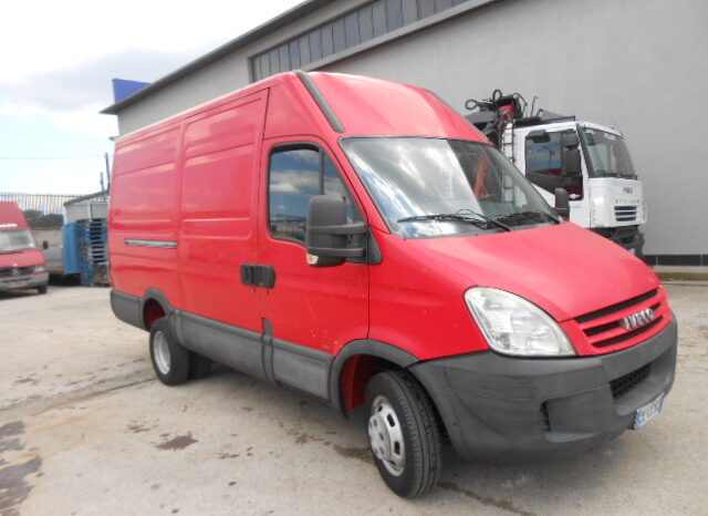 IVECO DAILY 35C15 pieno