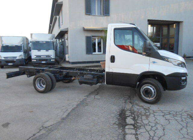 IVECO DAILY 60C18 TELAIO 2018 pieno
