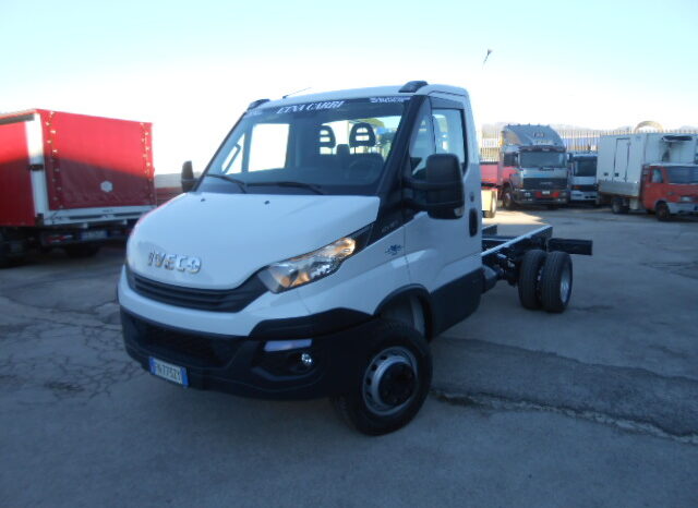 IVECO DAILY 60C18 TELAIO 2018 pieno