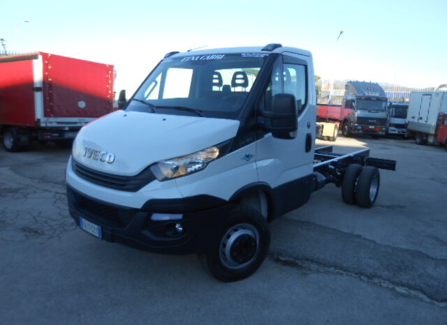 IVECO DAILY 60C18 TELAIO 2018 pieno