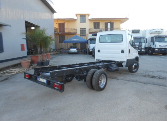 IVECO DAILY 60C18 TELAIO 2018 pieno