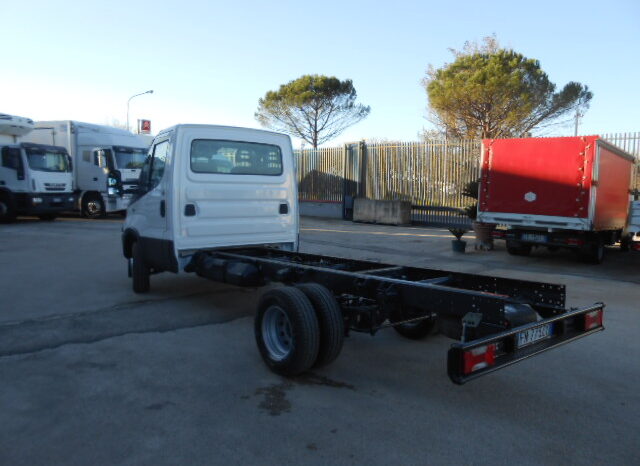 IVECO DAILY 60C18 TELAIO 2018 pieno