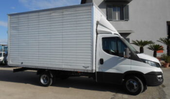 IVECO DAILY 35C17 FURGONATO pieno