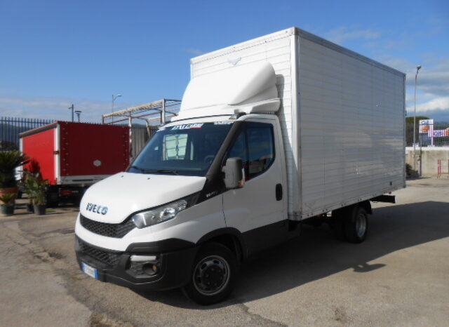 IVECO DAILY 35C17 FURGONATO pieno
