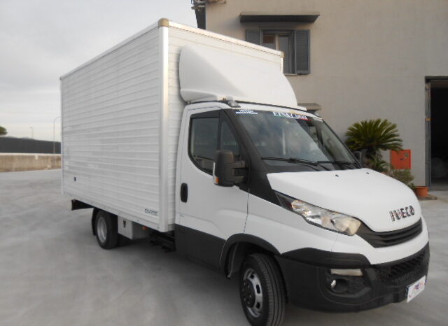 IVECO DAILY 35C15 2019 FURGONE IN ALLUMINIO pieno