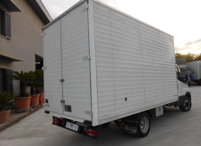 IVECO DAILY 35C15 2019 FURGONE IN ALLUMINIO pieno