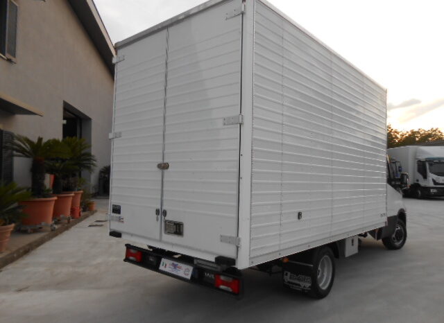IVECO DAILY 35C15 2019 FURGONE IN ALLUMINIO pieno