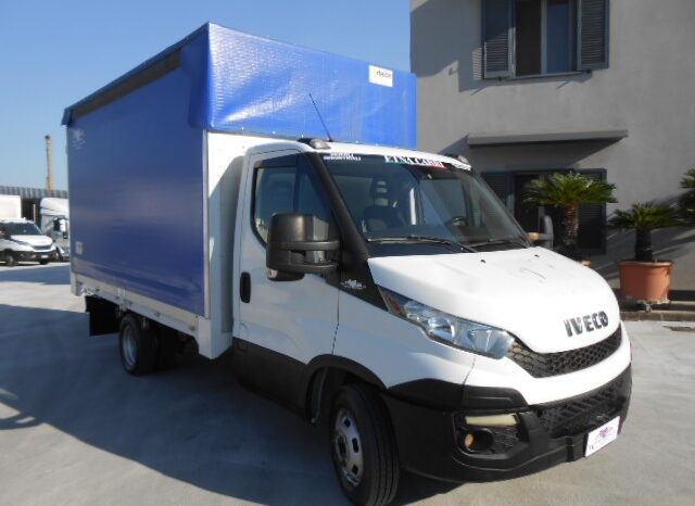IVECO DAILY 35C17 CENTINATO 2016 pieno