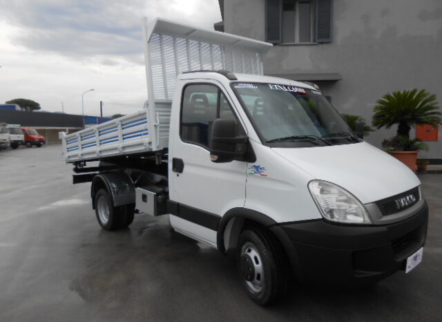 IVECO DAILY 35C15 RIBALTABILE TRILATERALE pieno